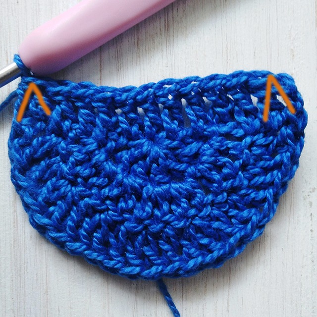 Crochet Droplet Garland Row 4 Moara Crochet