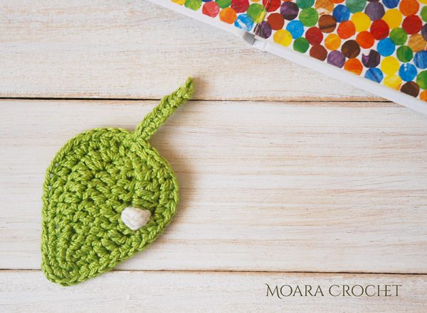 Crochet Caterpillar Pattern Egg on a leaf - Moara Crochet