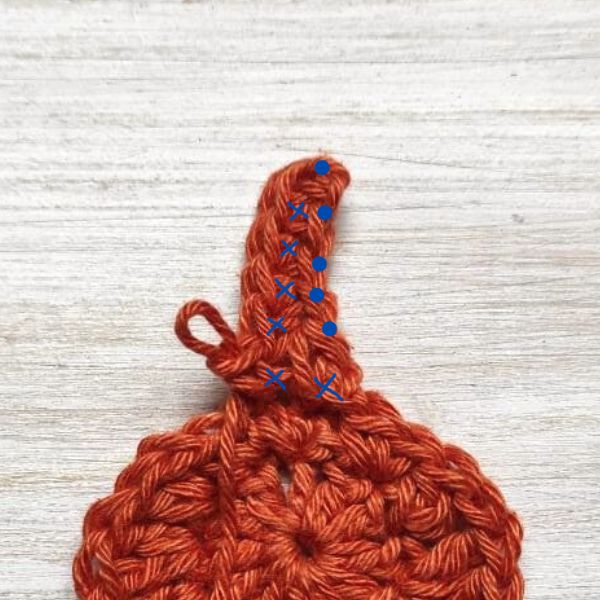 Row 3a - Crochet Maple Leaf