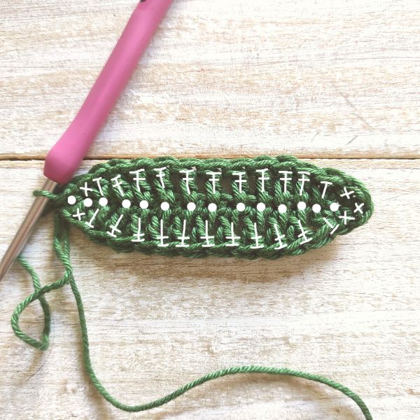 Leaf Row 1 - Moara Crochet
