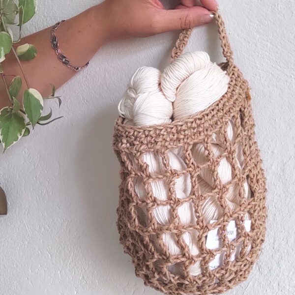 Easy Crochet Basket Pattern designed by Moara Crochet